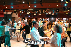 vrijdansen-hellotoyellow-schroder-haarlem700